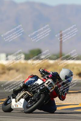 media/Oct-17-2024-Racers Edge (Thu) [[f51934c085]]/B Group/Session 4 (Turn 16)/